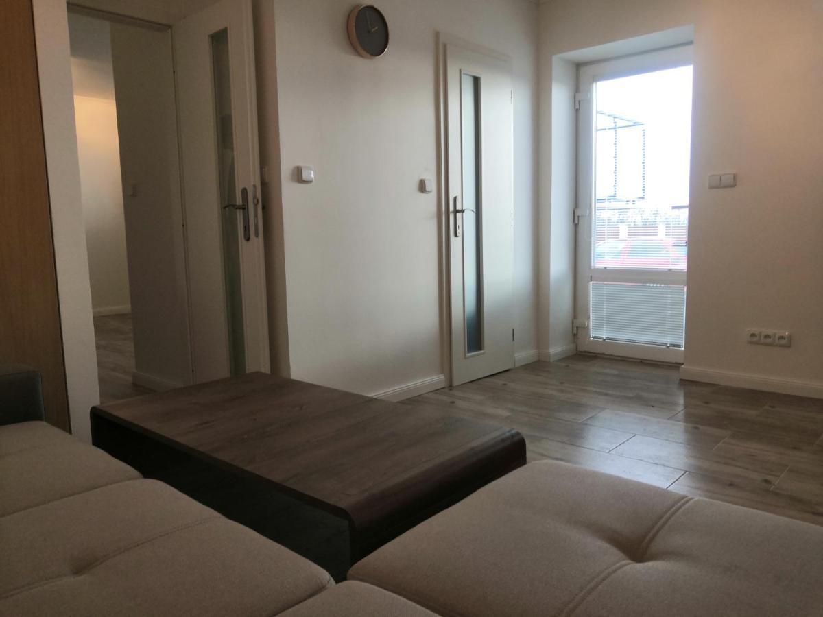 Vehlovice Apartments Melnik Luaran gambar