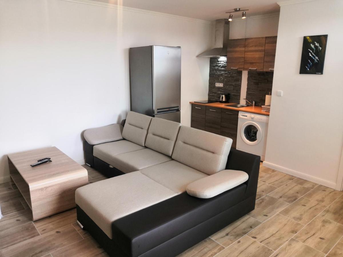 Vehlovice Apartments Melnik Luaran gambar